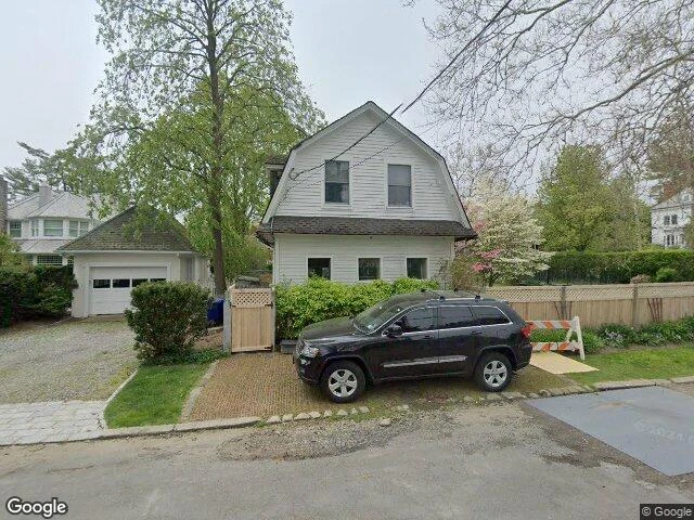 House image located at Larchmont, NY 10538