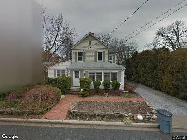 House image located at Glenwood Landing, NY 11547