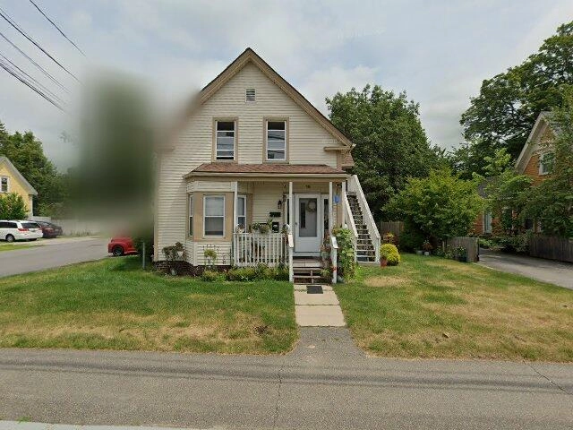 House image located at Carpentersville, IL 60110
