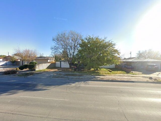 House image located at Roswell, NM 88201