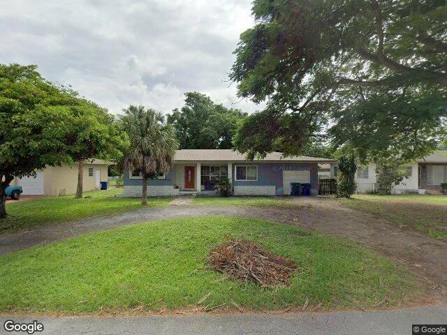 House image located at Miami, FL 33167