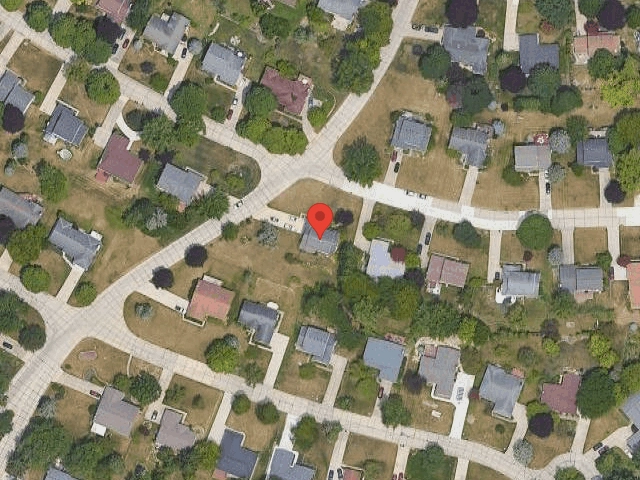 House image located at Farmington, MI 48335