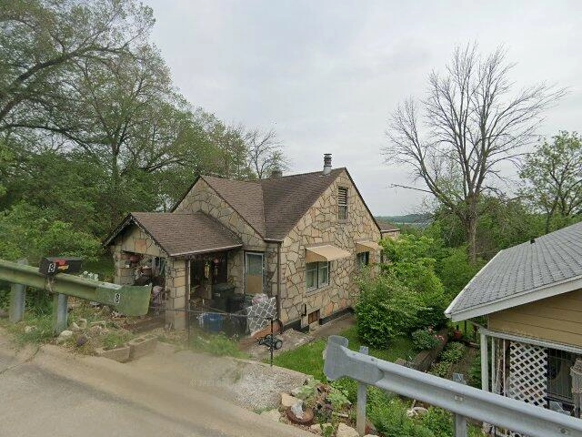 House image located at Fort Madison, IA 52627