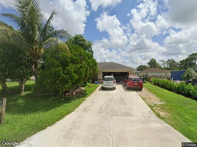 House image located at Fort Myers, FL 33967