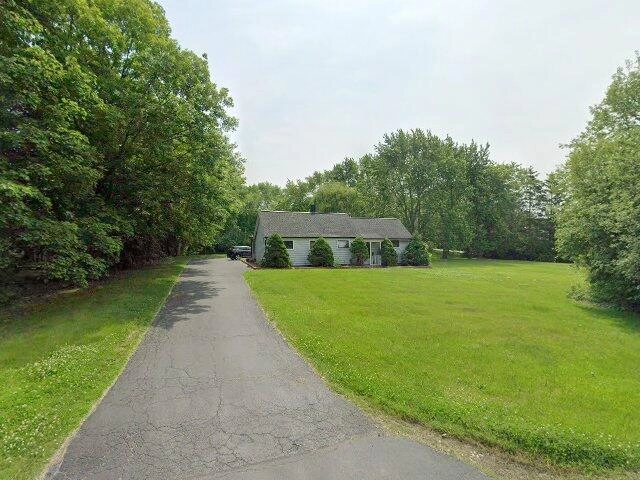 House image located at Barrington, IL 60010