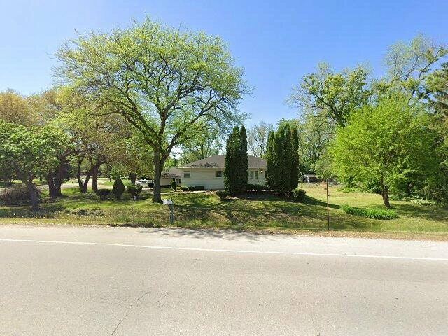 House image located at Roselle, IL 60172