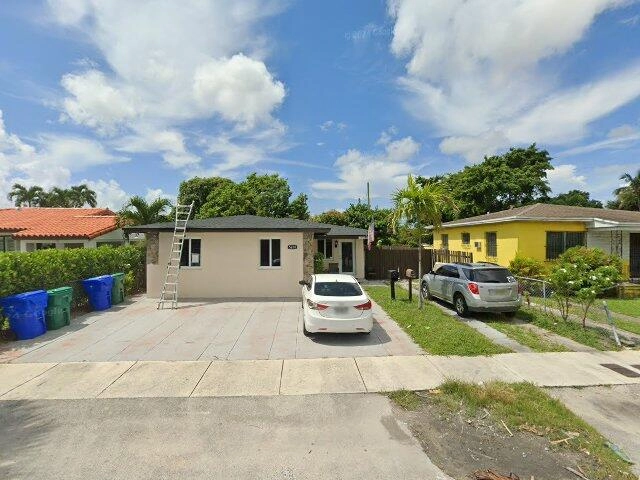 House image located at Miami, FL 33126