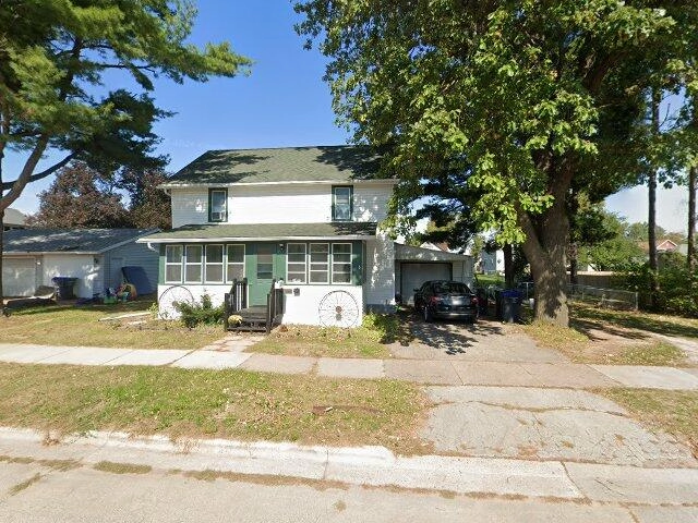 House image located at New London, WI 54961