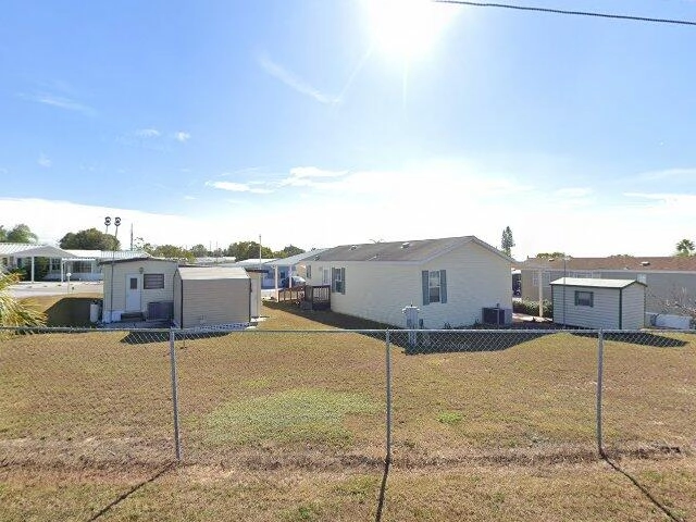 House image located at Columbus, IN 47203