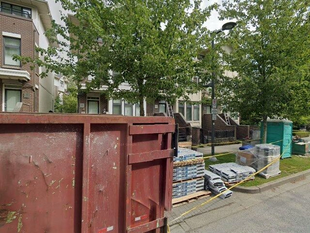 House image located at Farmington, NH 03835