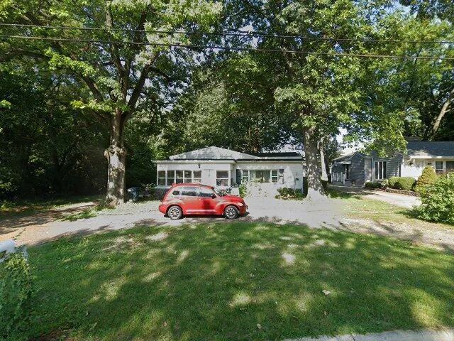 House image located at Peoria, IL 61604