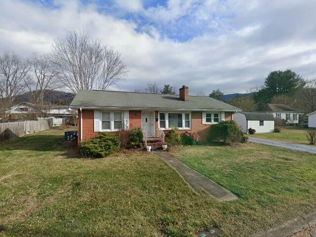 House image located at Erwin, TN 37650