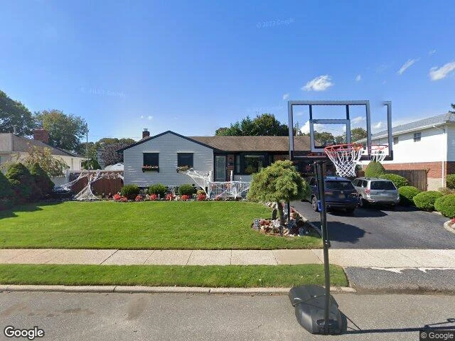 House image located at Deer Park, NY 11729