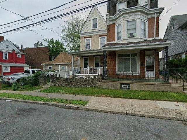 House image located at Philadelphia, PA 19120