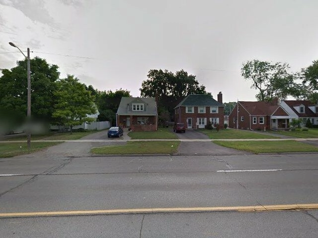 House image located at Redford, MI 48239
