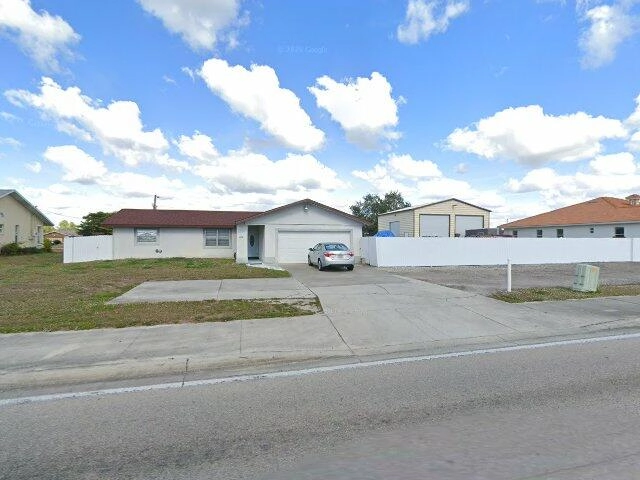 House image located at Petersburg, VA 23803