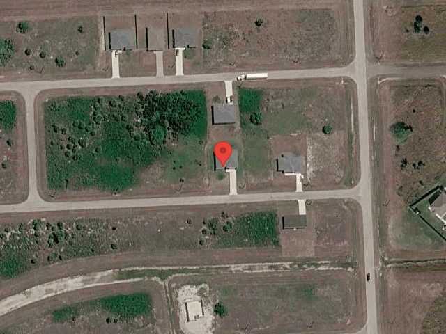 House image located at Labelle, FL 33935
