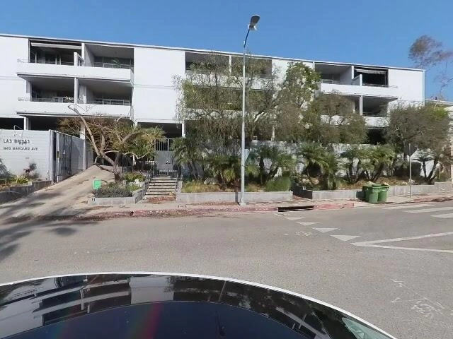 House image located at Pacific Palisades, CA 90272