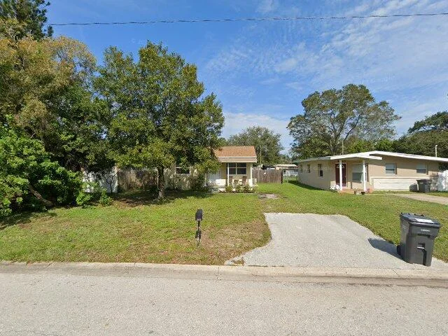 House image located at Saint Petersburg, FL 33714