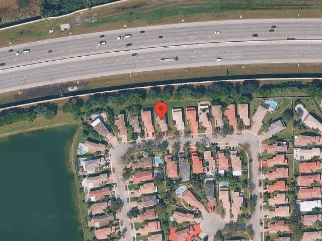 House image located at Hollywood, FL 33027