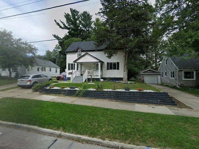 House image located at Grand Rapids, MI 49503