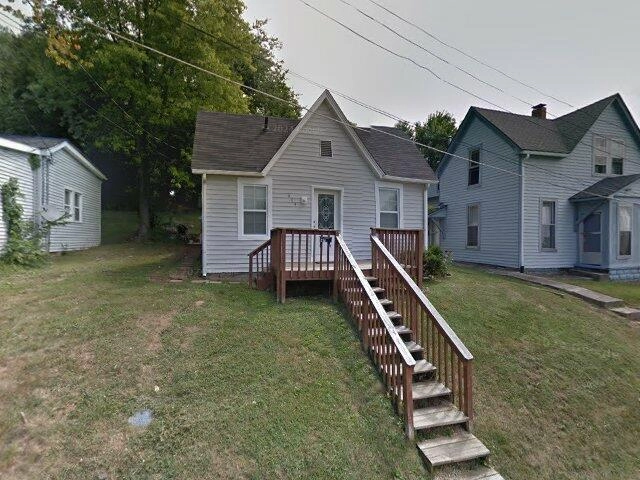 House image located at Corydon, IN 47112