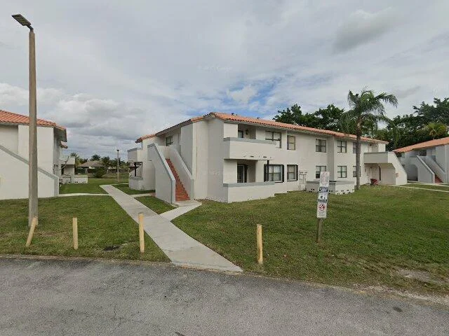 House image located at Miami, FL 33193