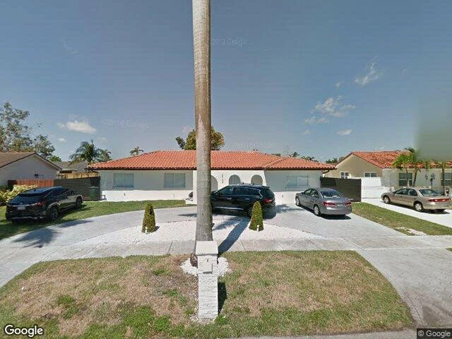 House image located at Miami, FL 33175