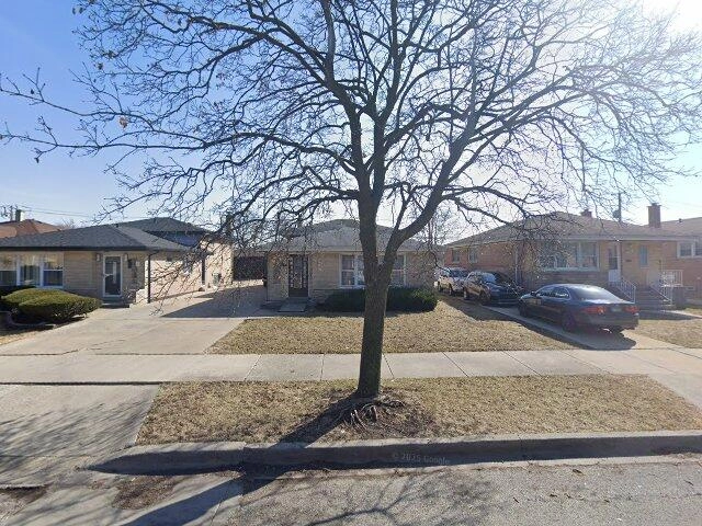 House image located at Chicago, IL 60652