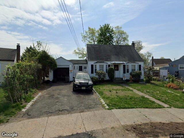 House image located at Paterson, NJ 07502