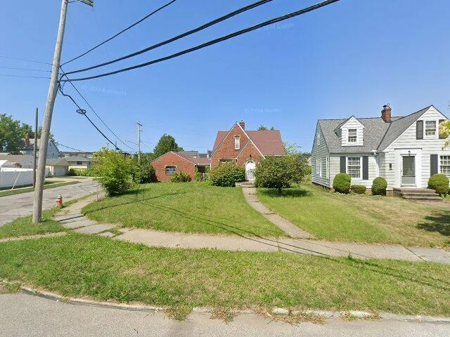 House image located at Cleveland, OH 44135