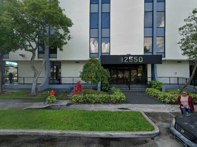 House image located at Miami, FL 33181