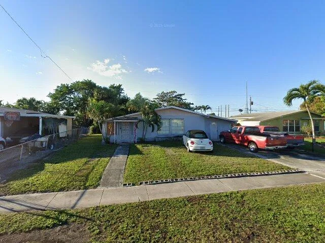 House image located at West Palm Beach, FL 33404