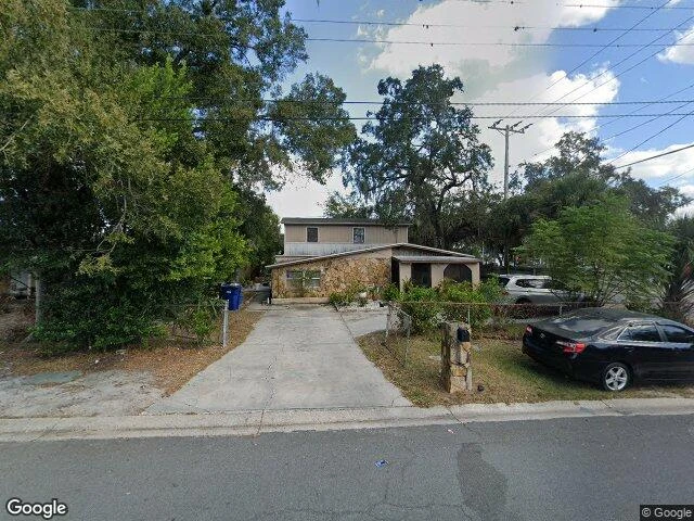 House image located at Tampa, FL 33605