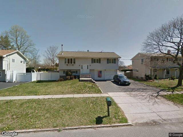House image located at Islip Terrace, NY 11752