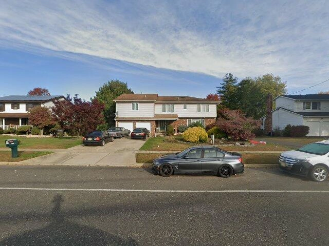 House image located at Robbinsville, NJ 08691