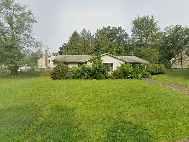 House image located at East Hartford, CT 06108