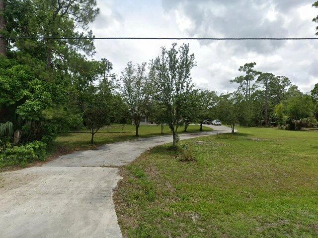 House image located at Fort Myers, FL 33905