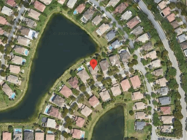 House image located at Hollywood, FL 33027