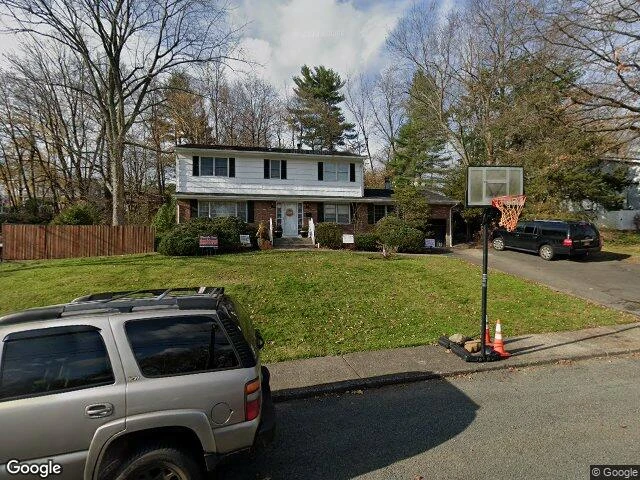 House image located at Pearl River, NY 10965