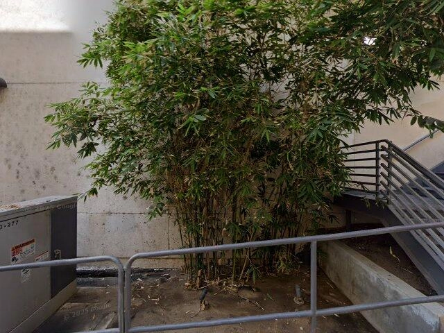 House image located at Burbank, CA 91502