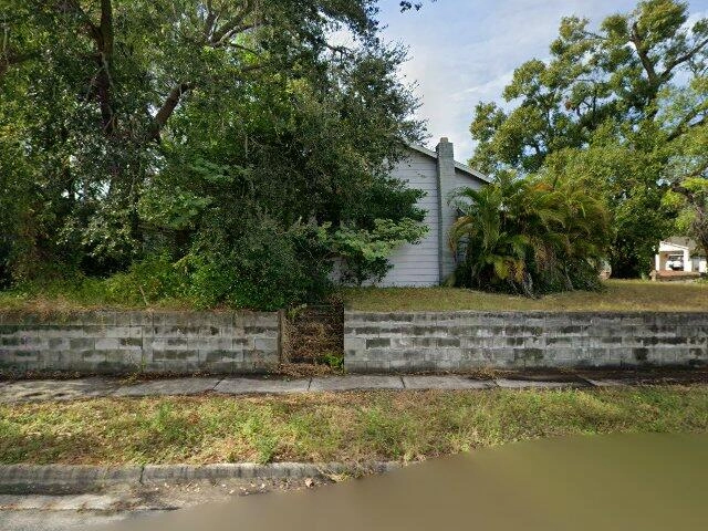 House image located at Tampa, FL 33607