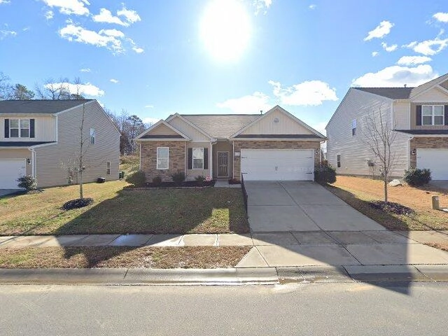 House image located at Charlotte, NC 28216