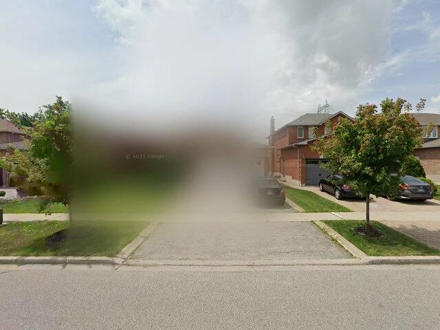 House image located at Newark, NJ 07112