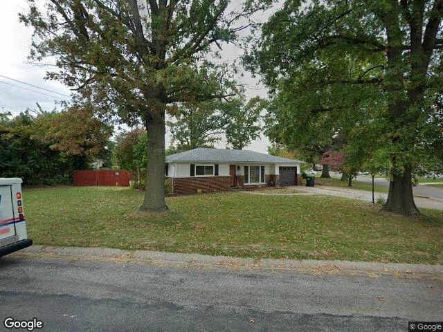 House image located at Belleville, IL 62223