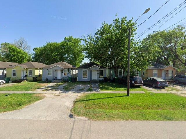 House image located at Houston, TX 77020