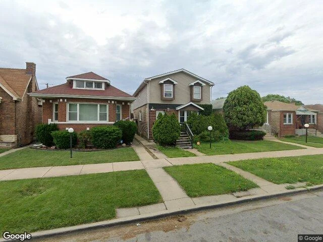 House image located at Chicago, IL 60628