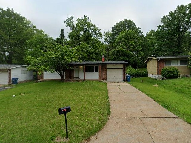 House image located at Saint Louis, MO 63136
