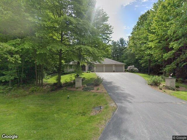 House image located at Little Suamico, WI 54141