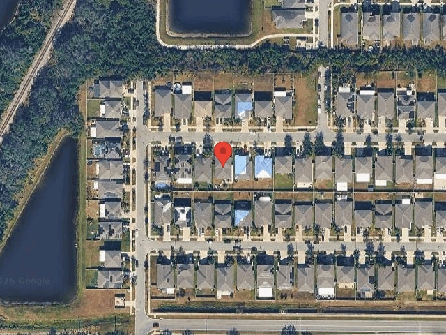 House image located at Ruskin, FL 33570